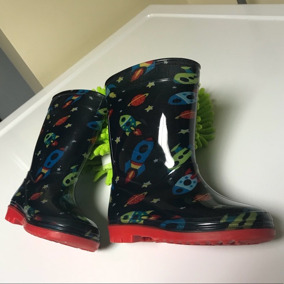 Space/Rocket Ship Rain Boots Toddler Size 5 - Picture 7 of 8